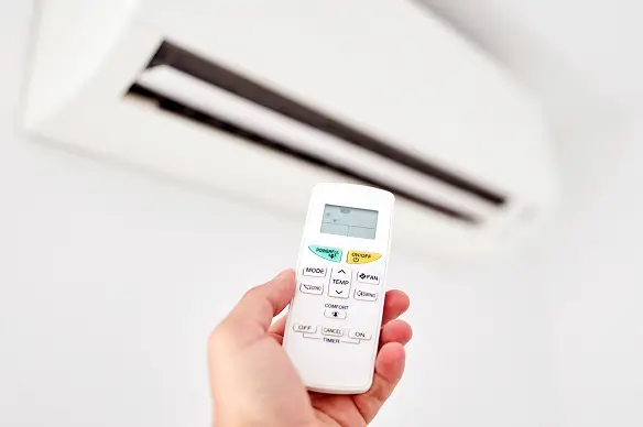 エアコンの水漏れ画像